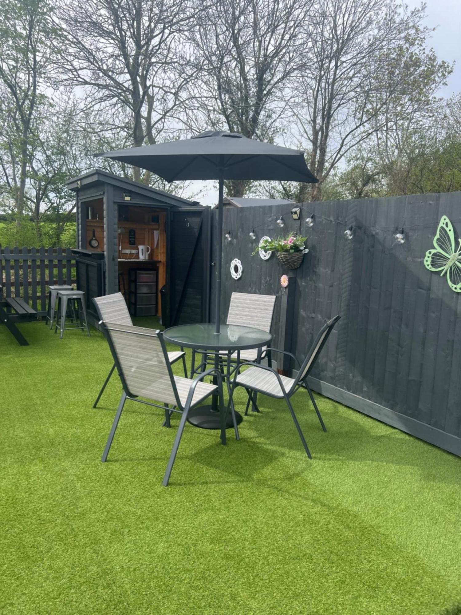 Hotel Little Bunny Retreat Bradmore  Esterno foto